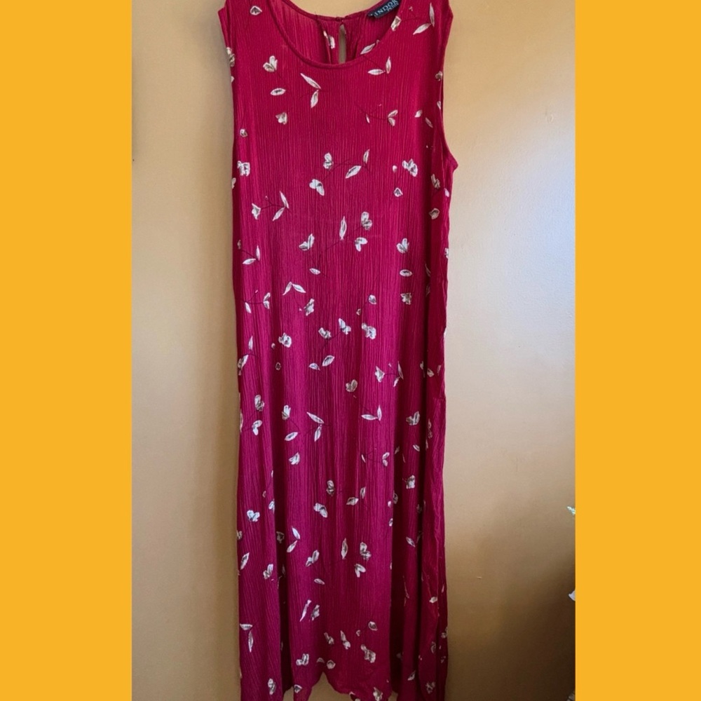 Sleeveless Red Floral Maxi Dress